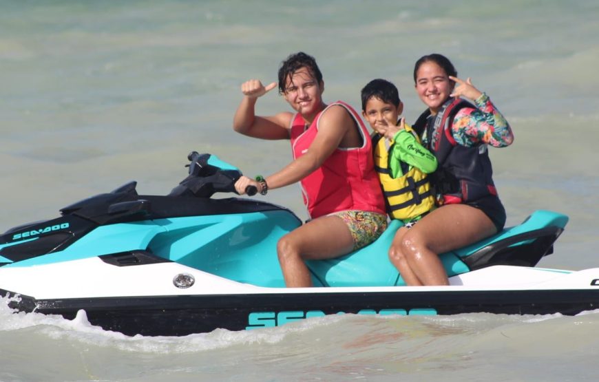 Jet skis on the Emerald Coast  to the Carbonera of Hunucmá in Yucatán
